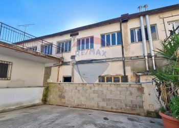 Terrazza - Locale Commerciale via Francesco Cilea
28, Empoli - foto 11