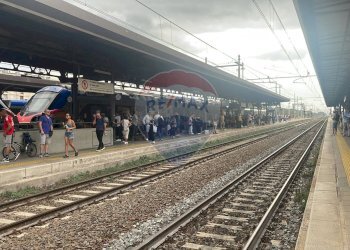 Edificio all\'aperto - Commercial Activity PIAZZA DON MINZONI
 
1, Empoli - photo 3