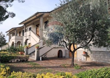 esterno - Independent house Via Senese Romana
 
369, Empoli - photo 2