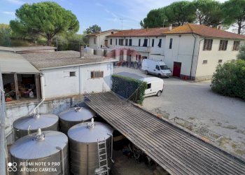 piazzale - Independent house Via Senese Romana
 
369, Empoli - photo 13