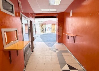 Hall / corridoio - Commercial Activity Via Cosimo Ridolfi
 
3, Empoli - photo 7