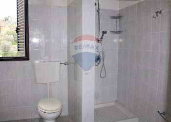 Bagno - Three-room apartment Via Domenico  Cresti
 
4, Vinci - photo 12