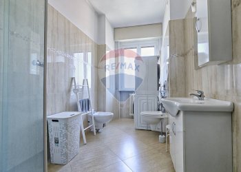 Bagno - Quadrilocale VIA GORIZIA
 
2, Limbiate - foto 4