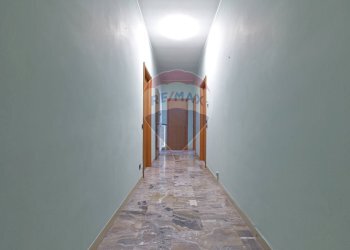 Hall / corridoio - Quadrilocale VIA GORIZIA
 
2, Limbiate - foto 7