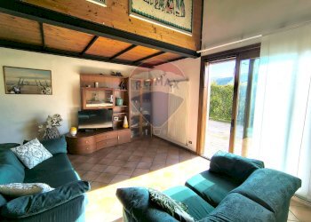 Soggiorno - Villa via per rogeno
 
15, Costa Masnaga - foto 16