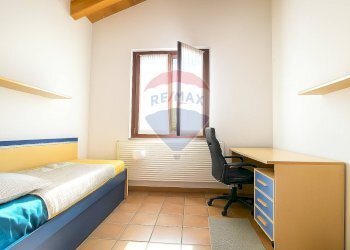 Camera / camera da letto - Villa via per rogeno
 
15, Costa Masnaga - foto 36