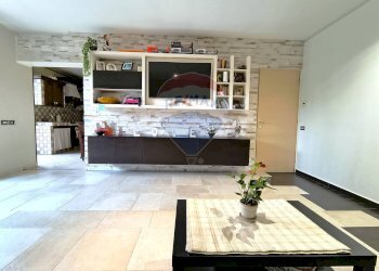 Soggiorno - Trilocale via don mauro bonzi
 
36, Desio - foto 11