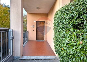 Terrazza - Trilocale via Giuseppe Parini
 
1, Colle Brianza - foto 24