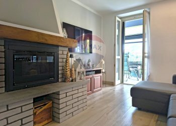Soggiorno - Villa a Schiera via del roccolo
 
14, Civate - foto 12