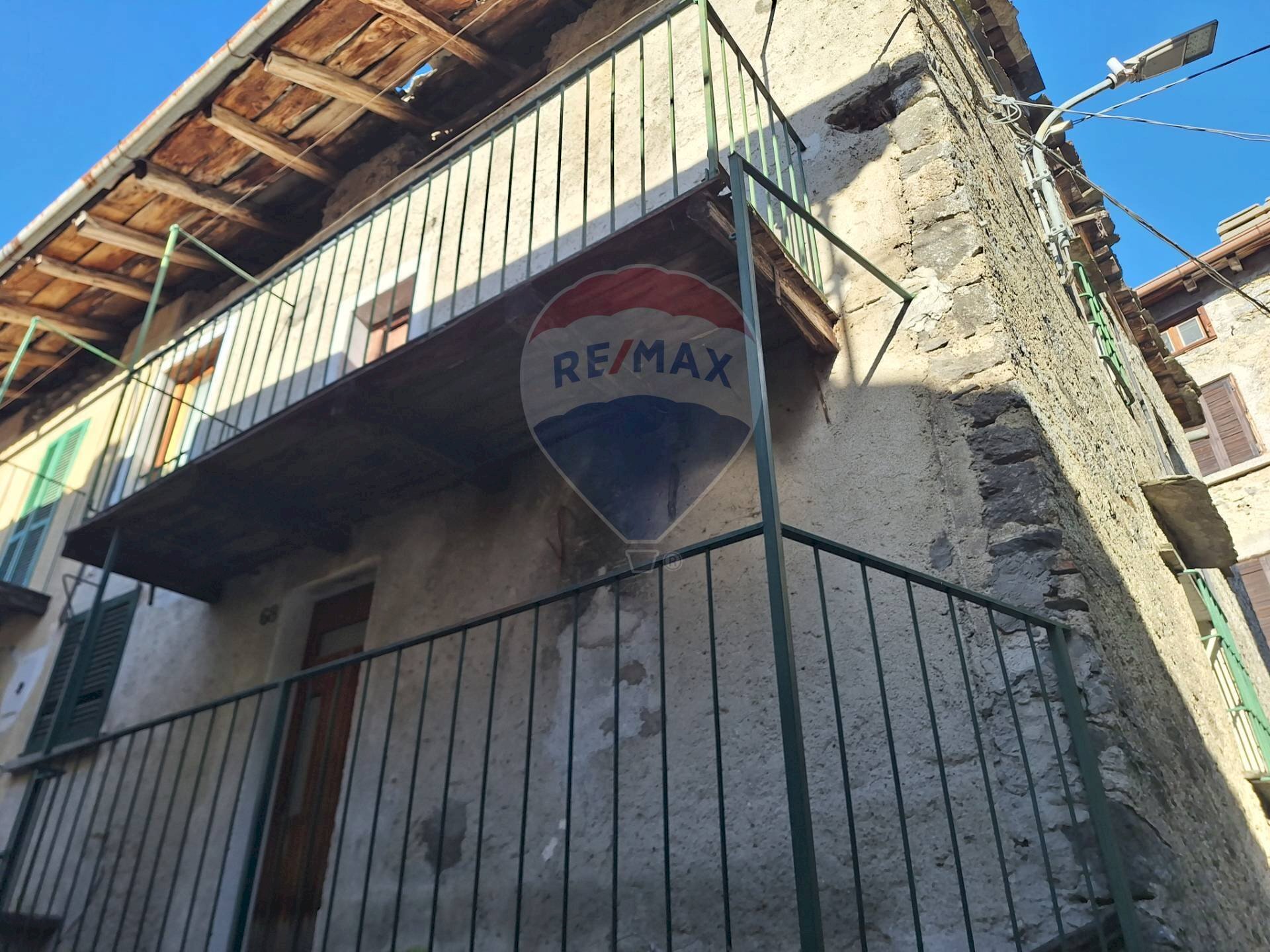 Edificio all\'aperto - Semi-detached house Ca del Sasso, Civo - photo 1