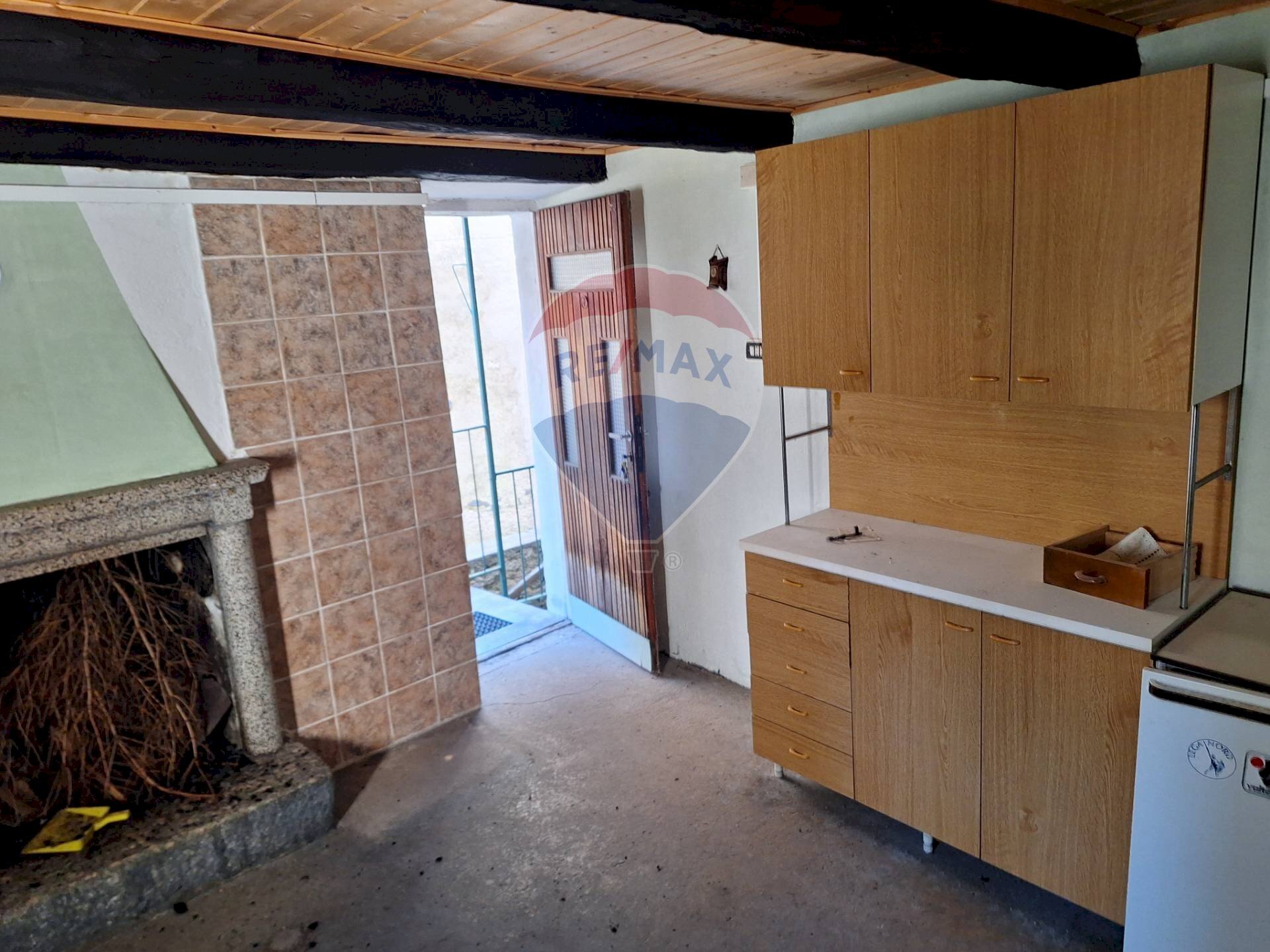 Cucina - Semi-detached house Ca del Sasso, Civo - photo 2