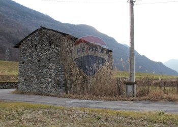 Vista delle montagne - Rustico via Lungo Adda
 
15, Colorina - foto 16