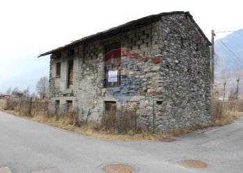 Casa all\'aperto - Rustico via Lungo Adda
 
15, Colorina - foto 1