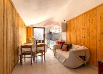 Sala da pranzo - Bilocale Cataeggio, Val Masino - foto 1