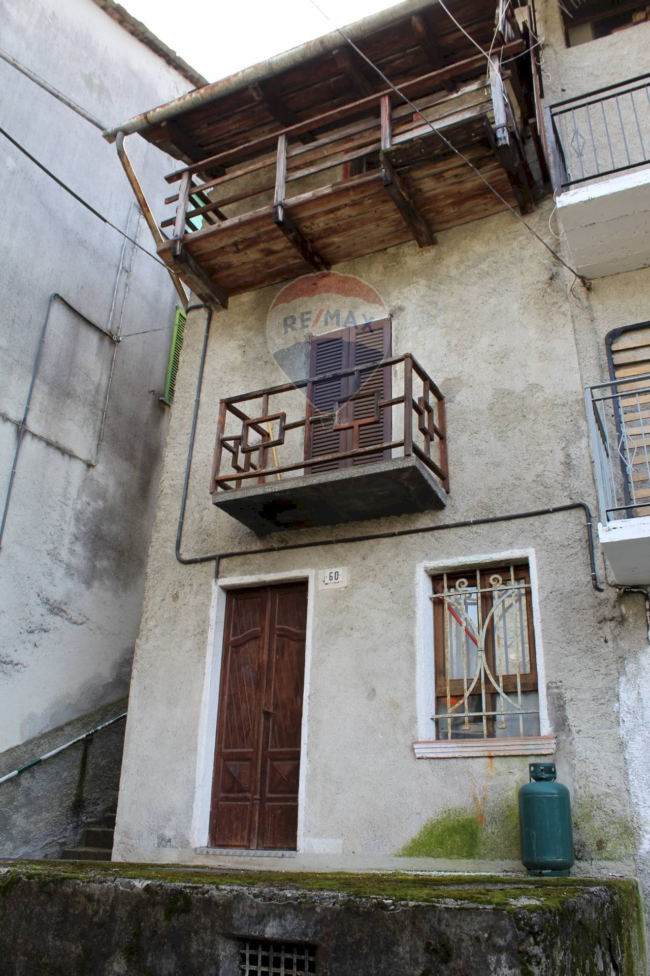 Casa all\'aperto - Trilocale via al Prato
60, Forcola - foto 2