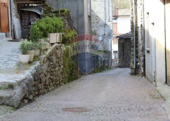 Edificio all\'aperto - Trilocale via al Prato
 
60, Forcola - foto 28