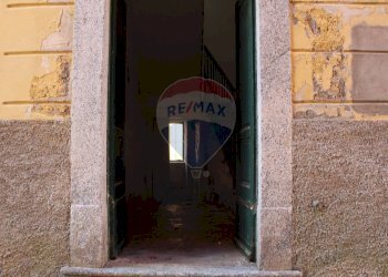 Hall / corridoio - Casa indipendente via Dante
 
48, Esino Lario - foto 3