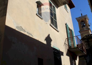 Edificio all\'aperto - Casa indipendente via Dante
 
48, Esino Lario - foto 8