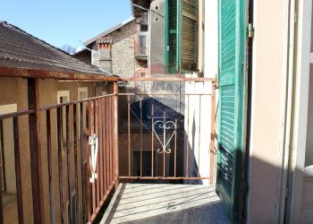 Balcone - Casa indipendente via Dante
 
48, Esino Lario - foto 12