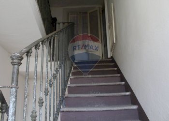 Scale - Casa indipendente via Dante
 
48, Esino Lario - foto 16