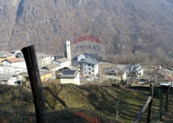 Edificio all\'aperto - Villa Frazione Cevo, Civo - foto 41