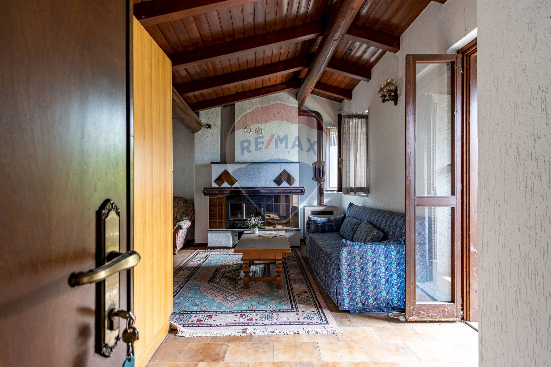 Soggiorno - Two-room apartment via Arca Vuota Regoledo, Berbenno di Valtellina - photo 3