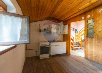 Cucina - Casa indipendente Via Alle scuole
 
172, Berbenno di Valtellina - foto 7