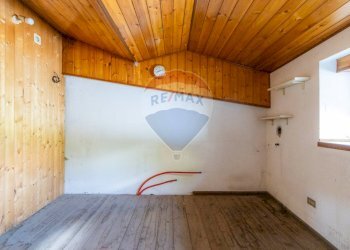 Stanza vuota - Casa indipendente Via Alle scuole
 
172, Berbenno di Valtellina - foto 8