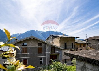 Casa all\'aperto - Casa indipendente Via Alle scuole
 
172, Berbenno di Valtellina - foto 24