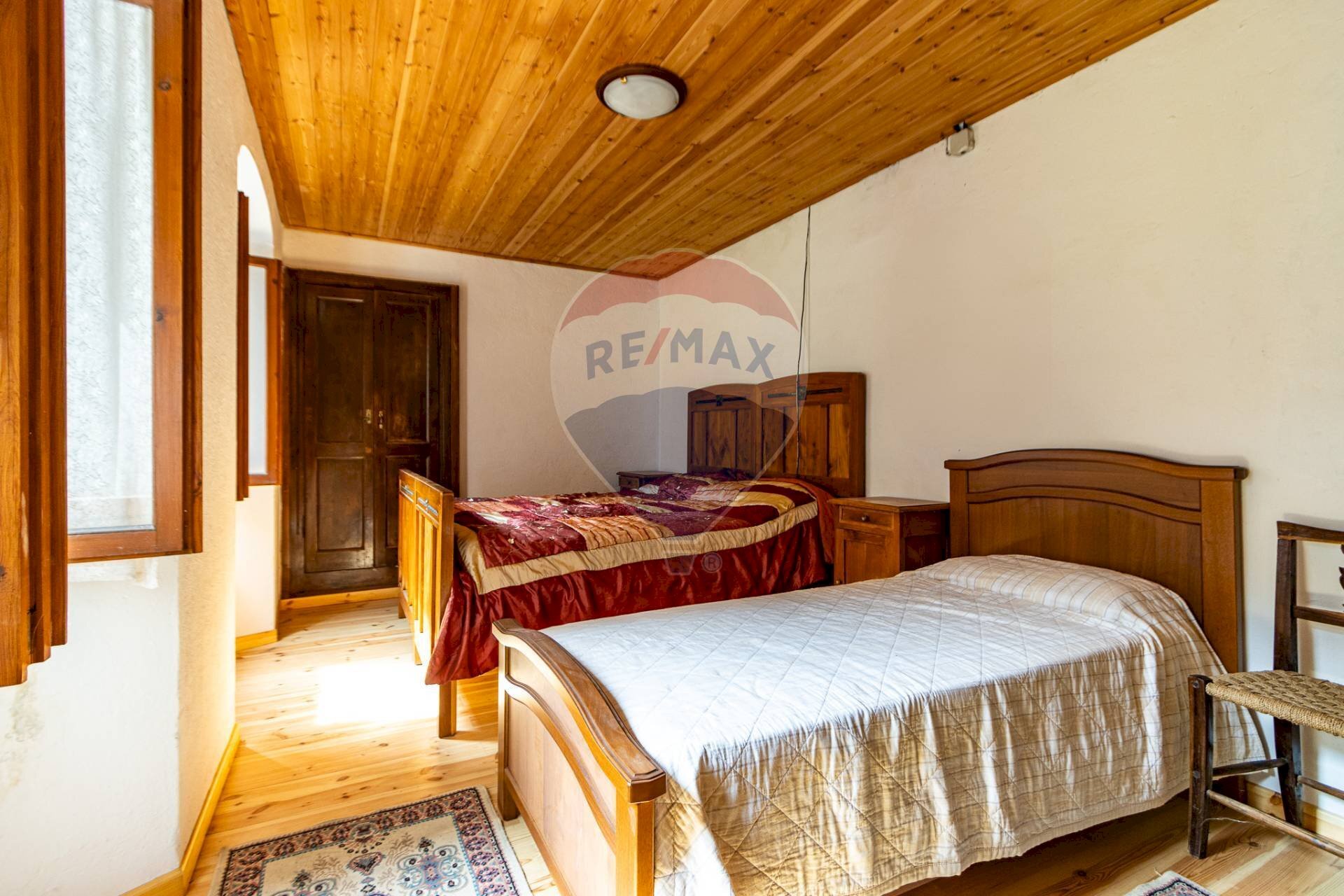 Camera / camera da letto - Two-room apartment via Arzo, Morbegno - photo 3