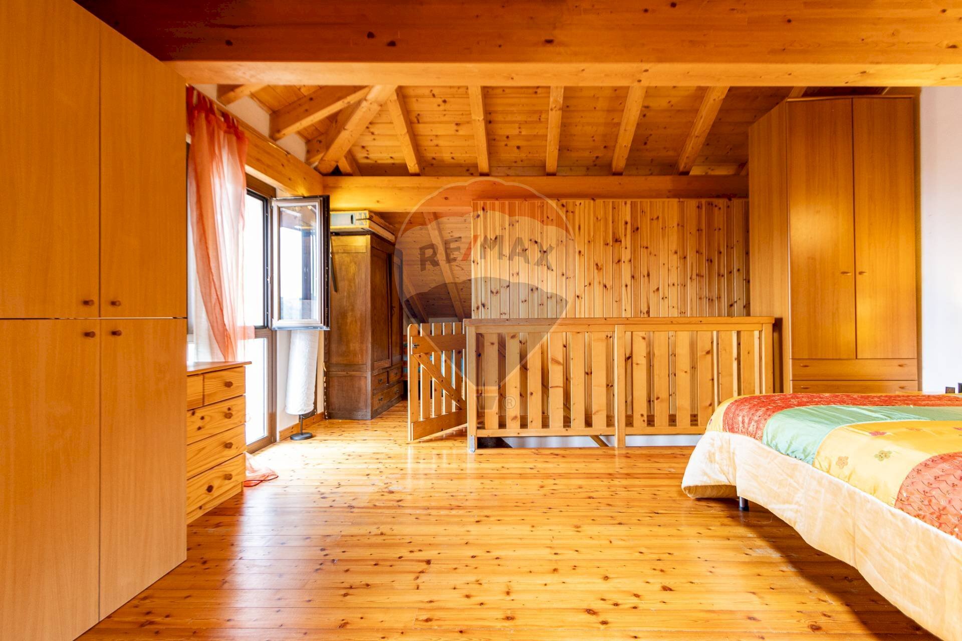 Camera / camera da letto - Attico Piazza Armando Diaz
7, Esino Lario - foto 2