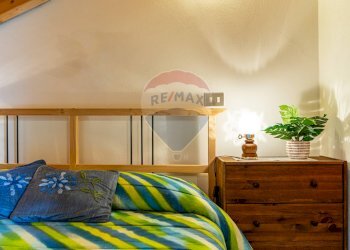 Camera / camera da letto - Attico Piazza Armando Diaz
 
7, Esino Lario - foto 16