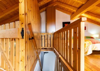 Scale - Attic Piazza Armando Diaz
 
7, Esino Lario - photo 14