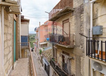 Edificio all\'aperto - Independent house Via C. Colombo
 
5/7, Carlentini - photo 17