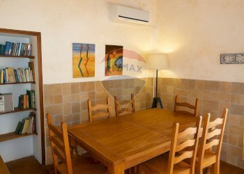 Sala da pranzo - Villa feudo arcuria, Castiglione di Sicilia - foto 9