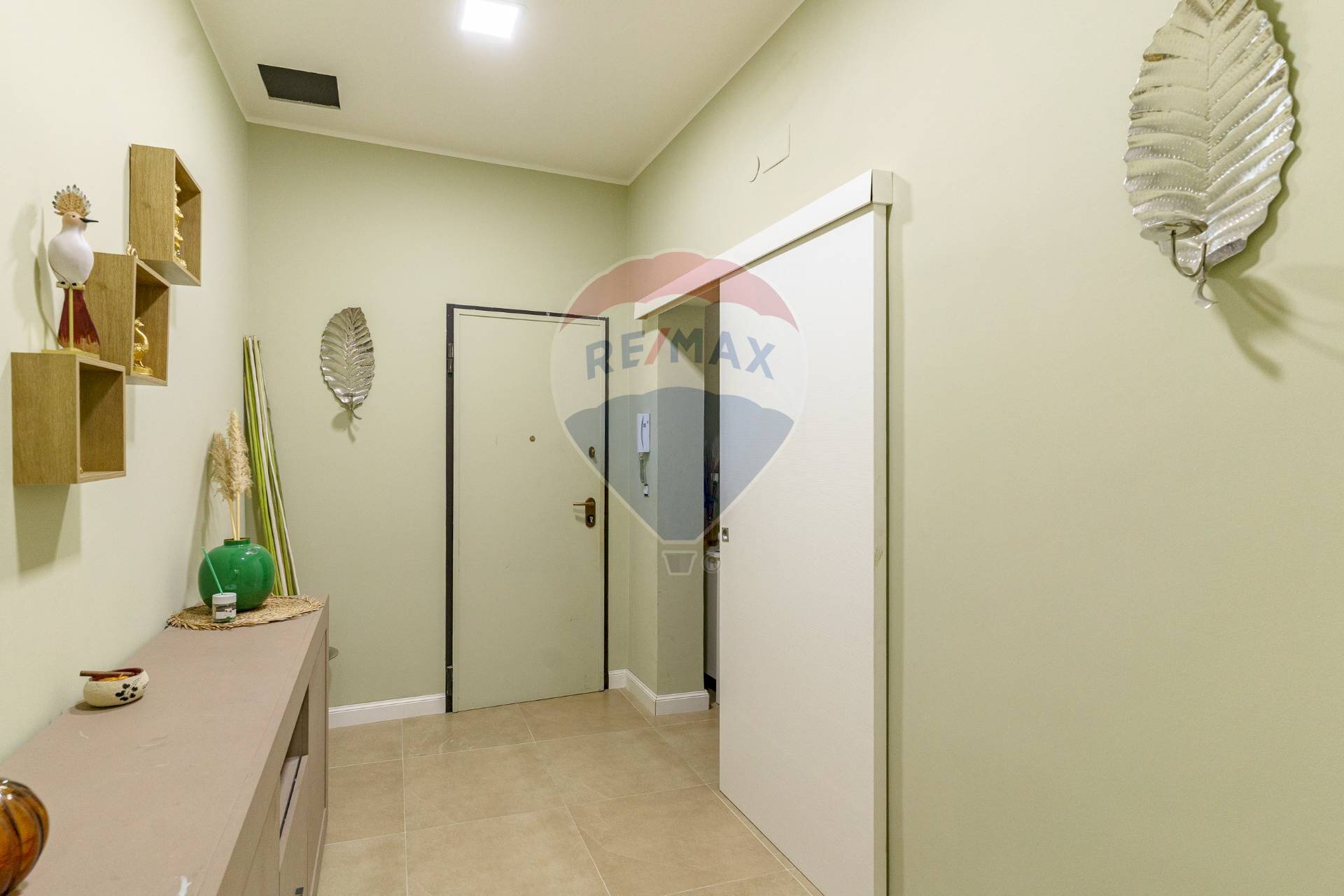 Hall / corridoio - Appartamento Via Gaetano Donizetti
 
56, Catania - foto 3