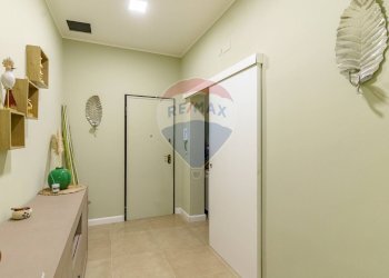 Hall / corridoio - Appartamento Via Gaetano Donizetti
 
56, Catania - foto 3