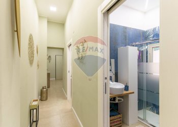 Hall / corridoio - Appartamento Via Gaetano Donizetti
 
56, Catania - foto 19