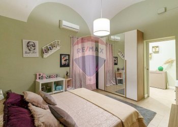 Camera / camera da letto - Appartamento Via Gaetano Donizetti
 
56, Catania - foto 27