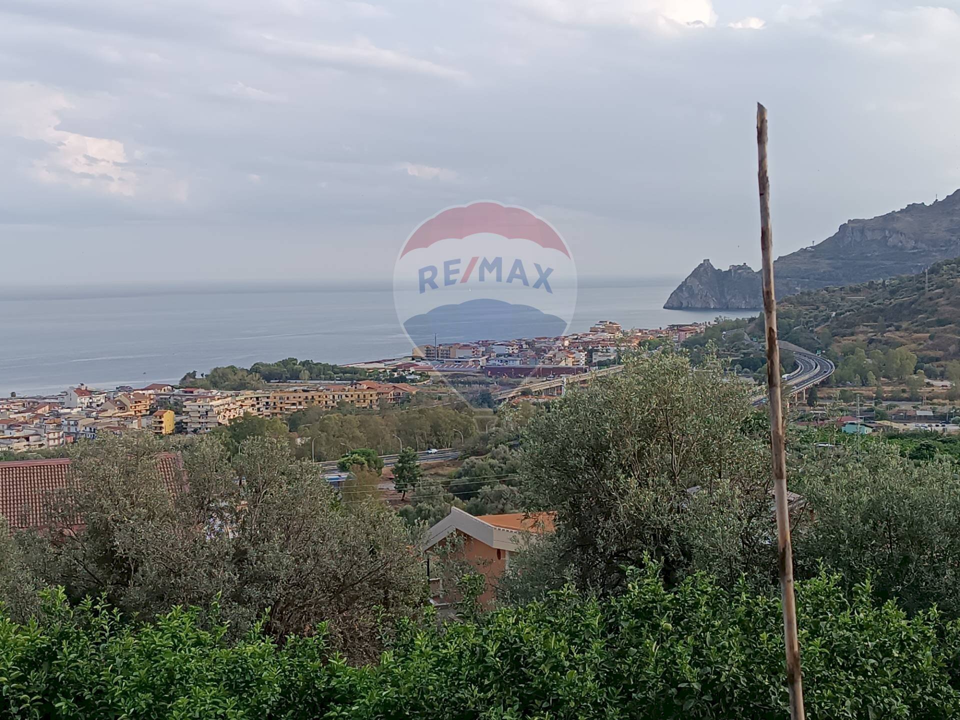 Edificio all\'aperto - Casa indipendente Scorsonello
 
snc, Savoca - foto 2