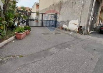 Terrazza - Locale Commerciale via Gravina
58, Tremestieri Etneo - foto 44