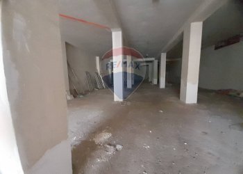 Parcheggio - Locale Commerciale via Gravina
58, Tremestieri Etneo - foto 46