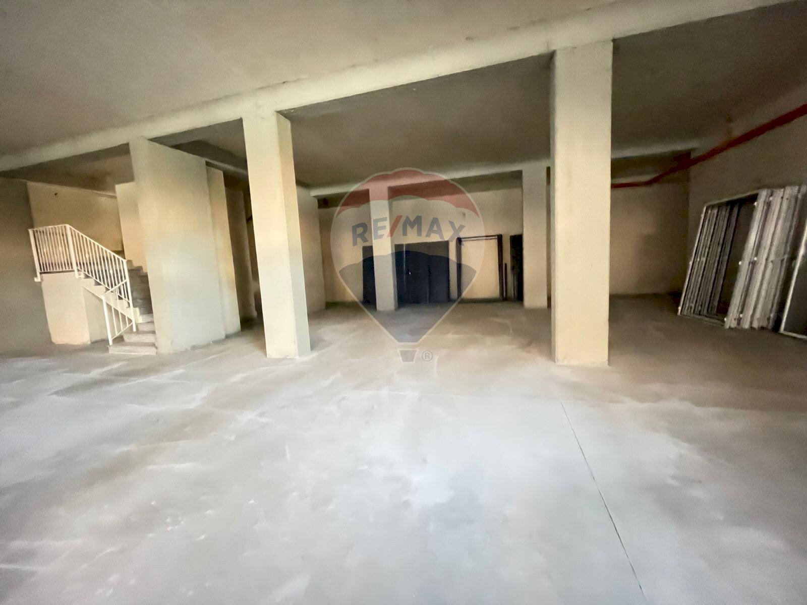 Parcheggio - Locale Commerciale Via: Luigi Capuana, Camporotondo Etneo - foto 2