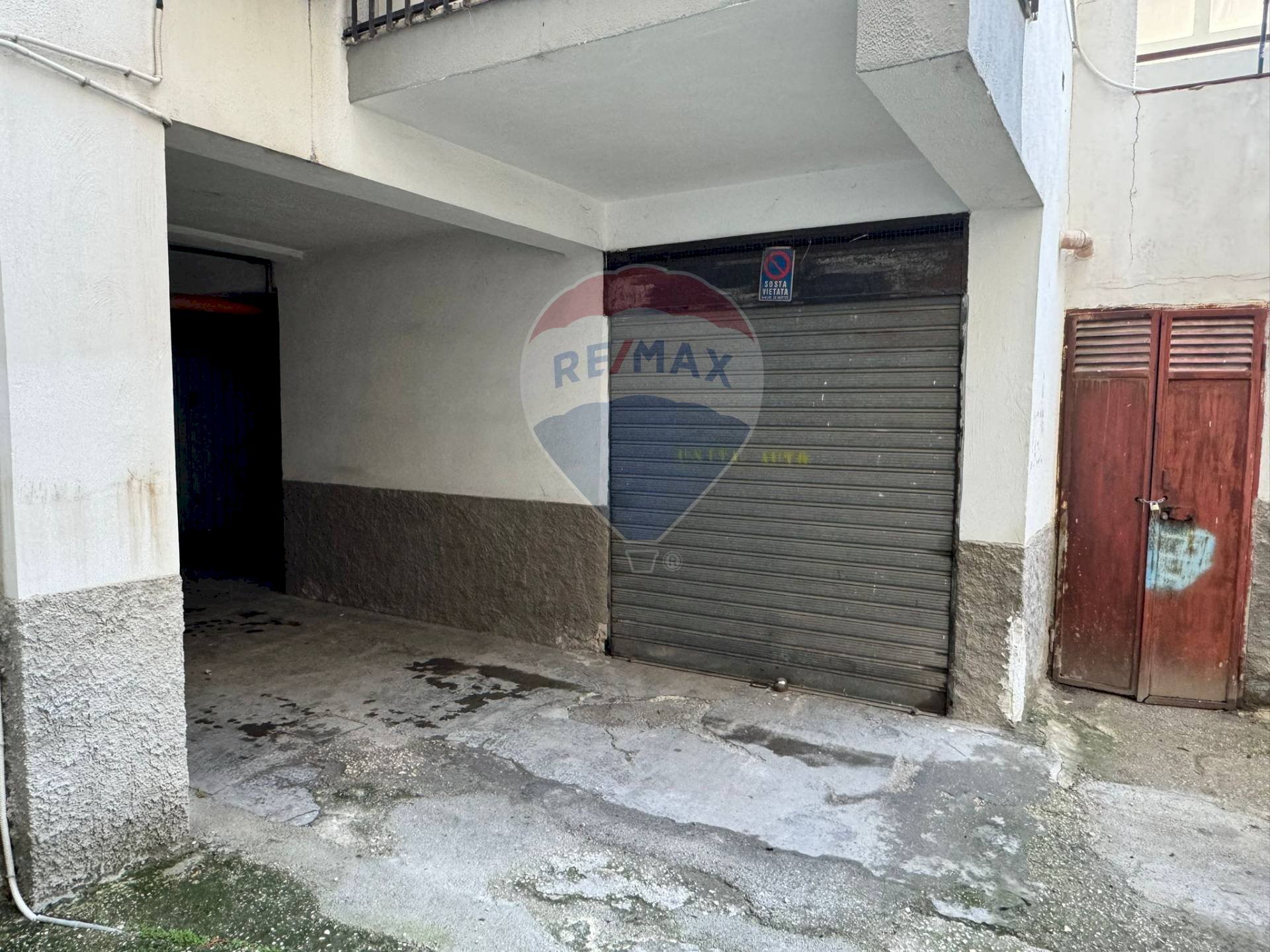 Parcheggio - Box Via Quasimodo
 
10, Vieste - photo 2