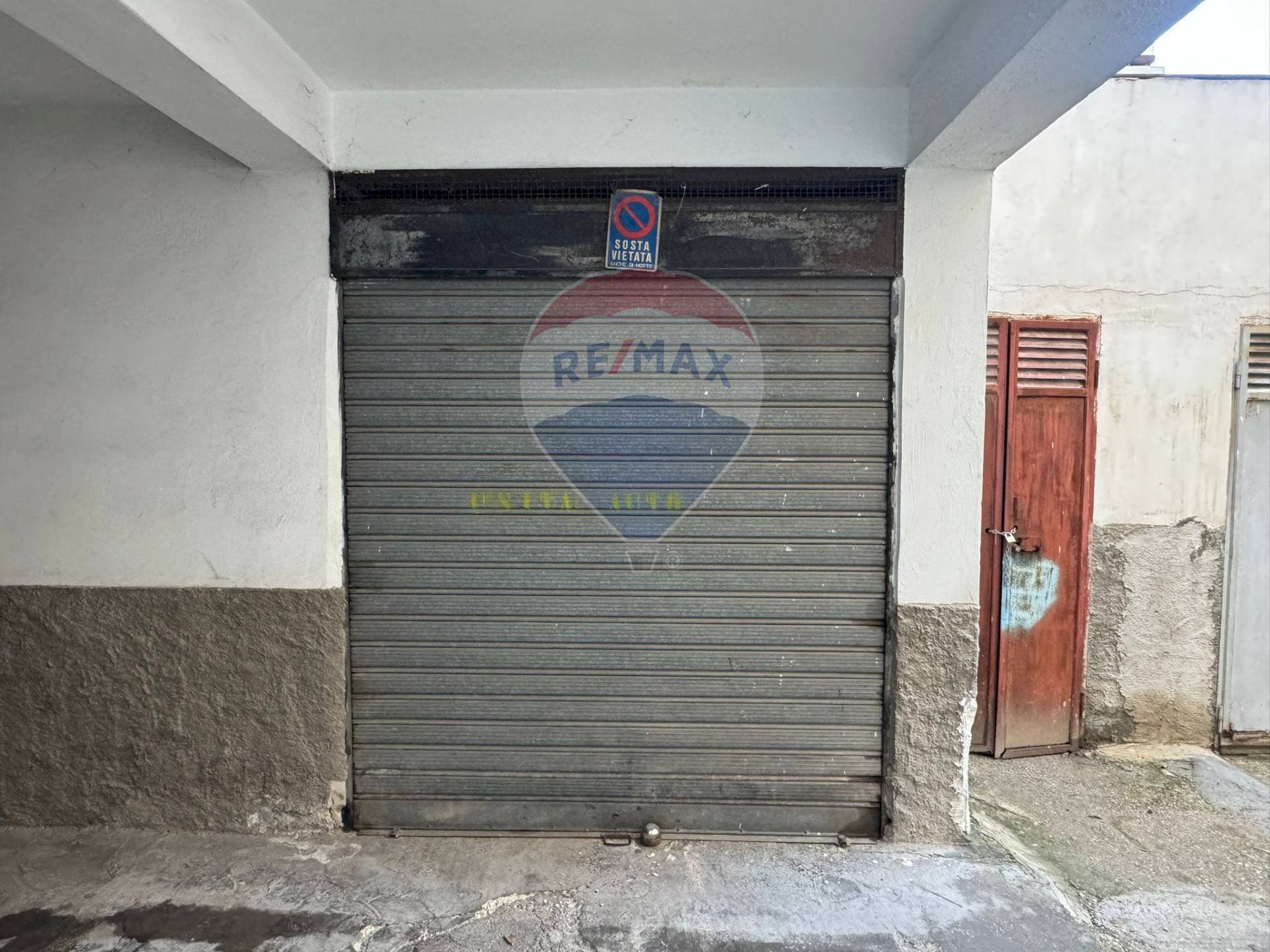 Parcheggio - Box Via Quasimodo
 
10, Vieste - photo 3