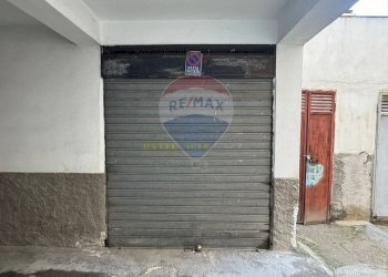 Parcheggio - Box Via Quasimodo
 
10, Vieste - foto 3