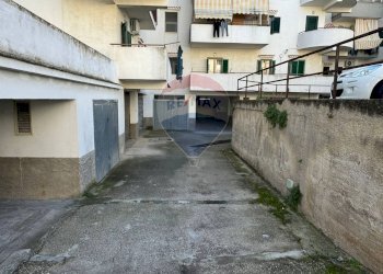 Edificio all\'aperto - Box Via Quasimodo
 
10, Vieste - foto 5