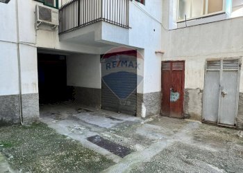 Edificio all\'aperto - Box Via Quasimodo
 
10, Vieste - foto 9