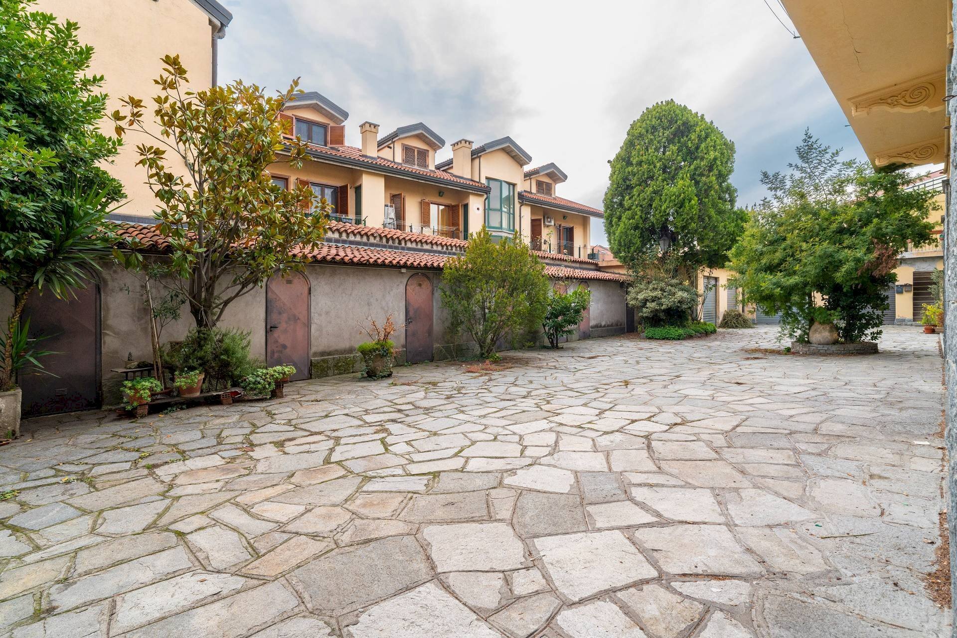 Foto 2 - Trilocale via Perotti
 
56, Grugliasco - foto 2