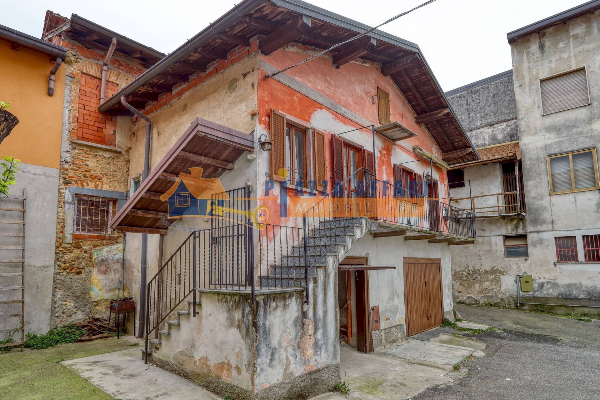 Foto 3 - Casa indipendente via Garibaldi
 
12, Caronno Varesino - foto 3